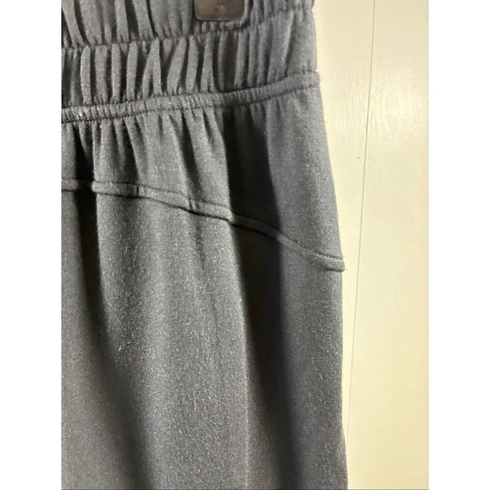 Lululemon NWT Be Calm Mid Rise Bermuda Shorts in Black Size XS